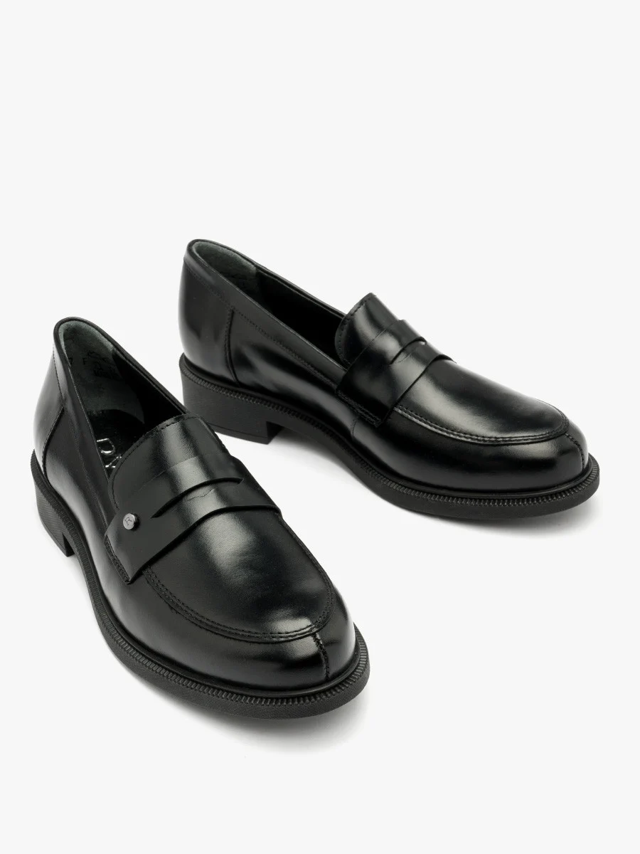 Czarne mokasyny damskie