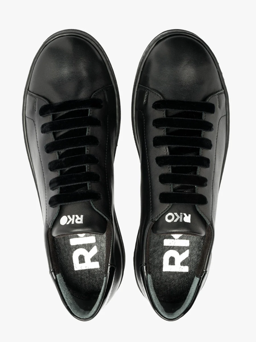 CZARNE SPORTOWE PÓŁBUTY