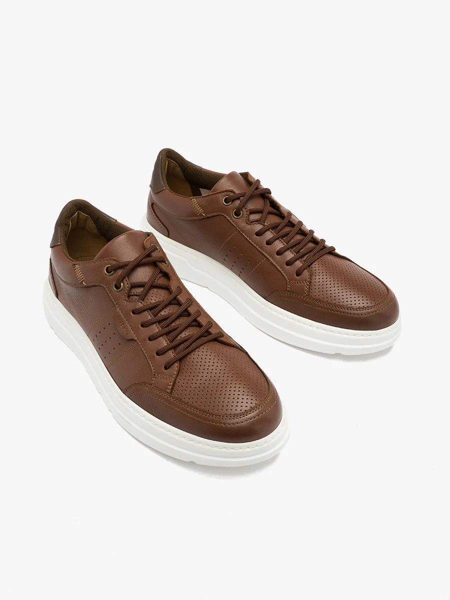 Brązowe półbuty sportowe