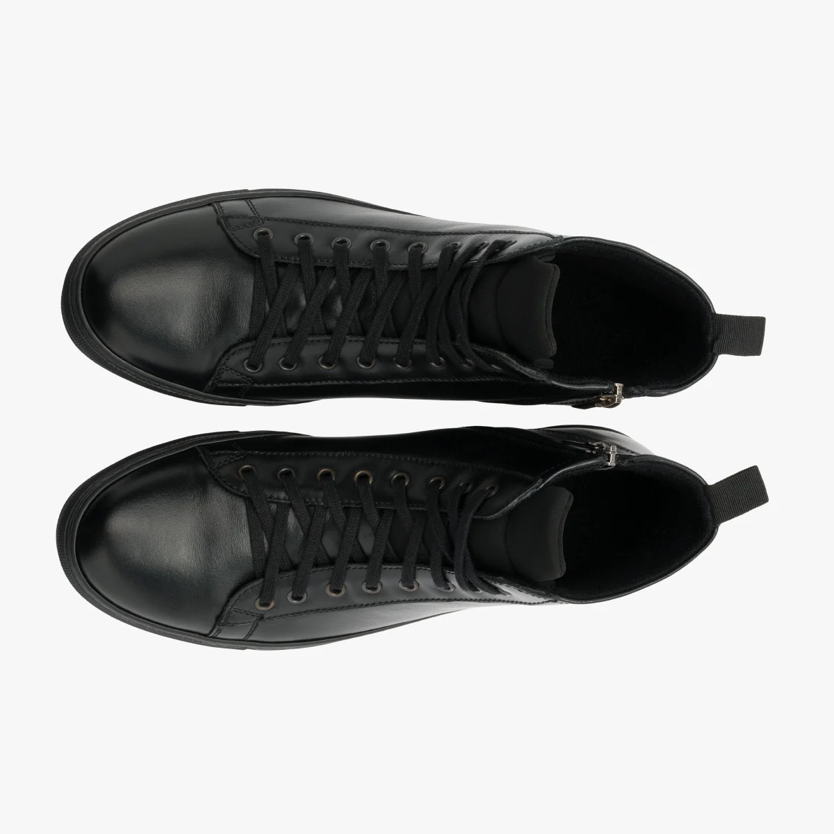 Czarne trzewiki męskie