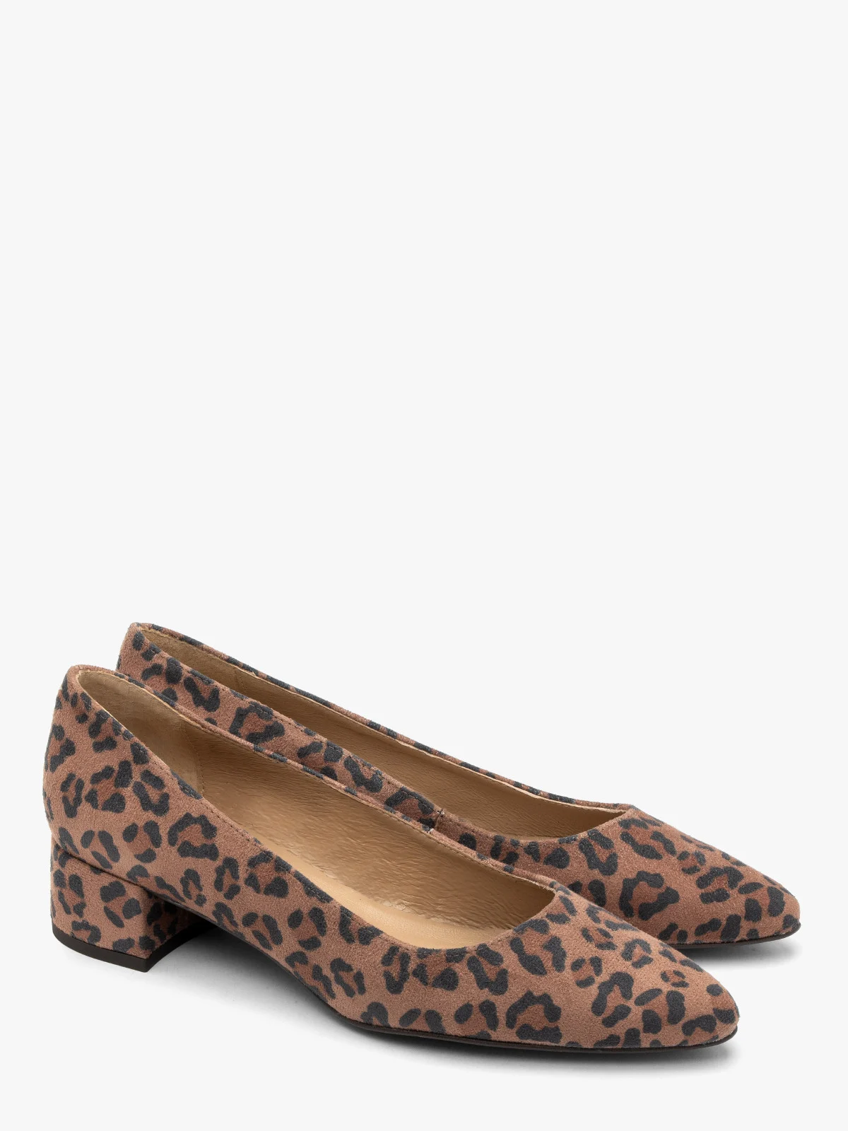 Niskie czółenka damskie w panterkę