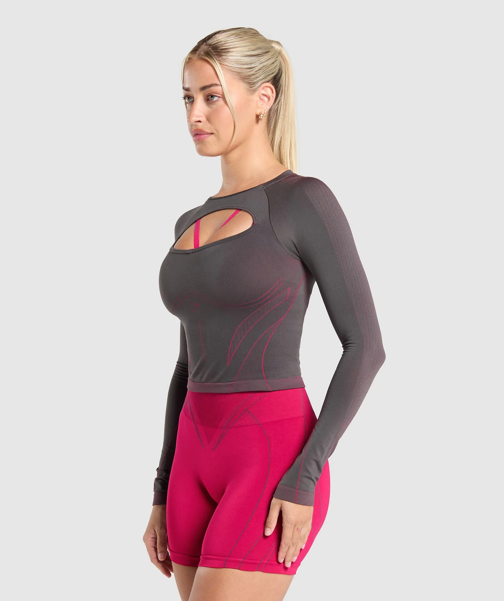 Apex Contrast Long Sleeve Top