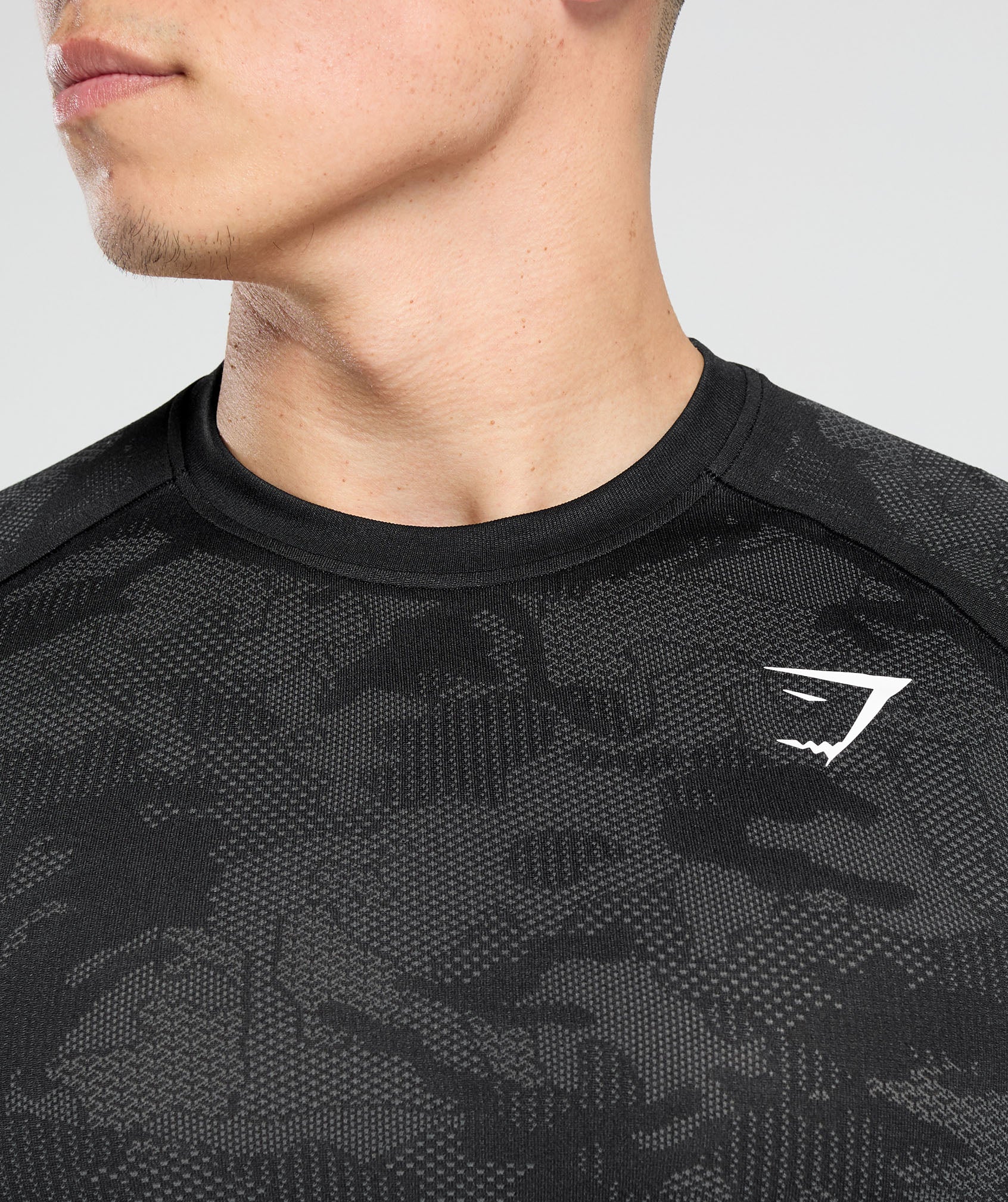 Geo Seamless T-Shirt