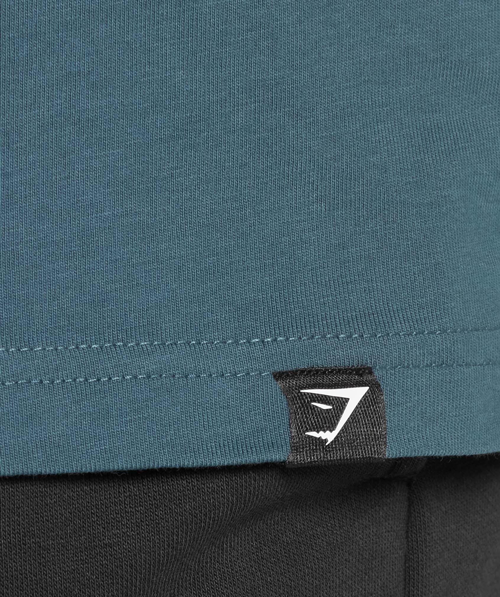 Metal Lifting Graphic T-Shirt