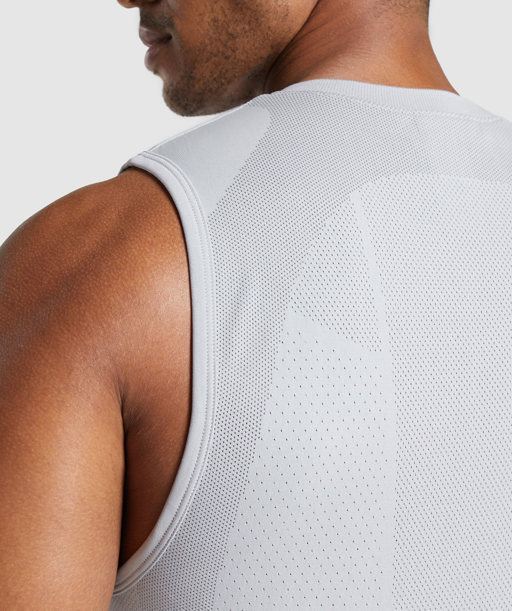 Apex Seamless Tank