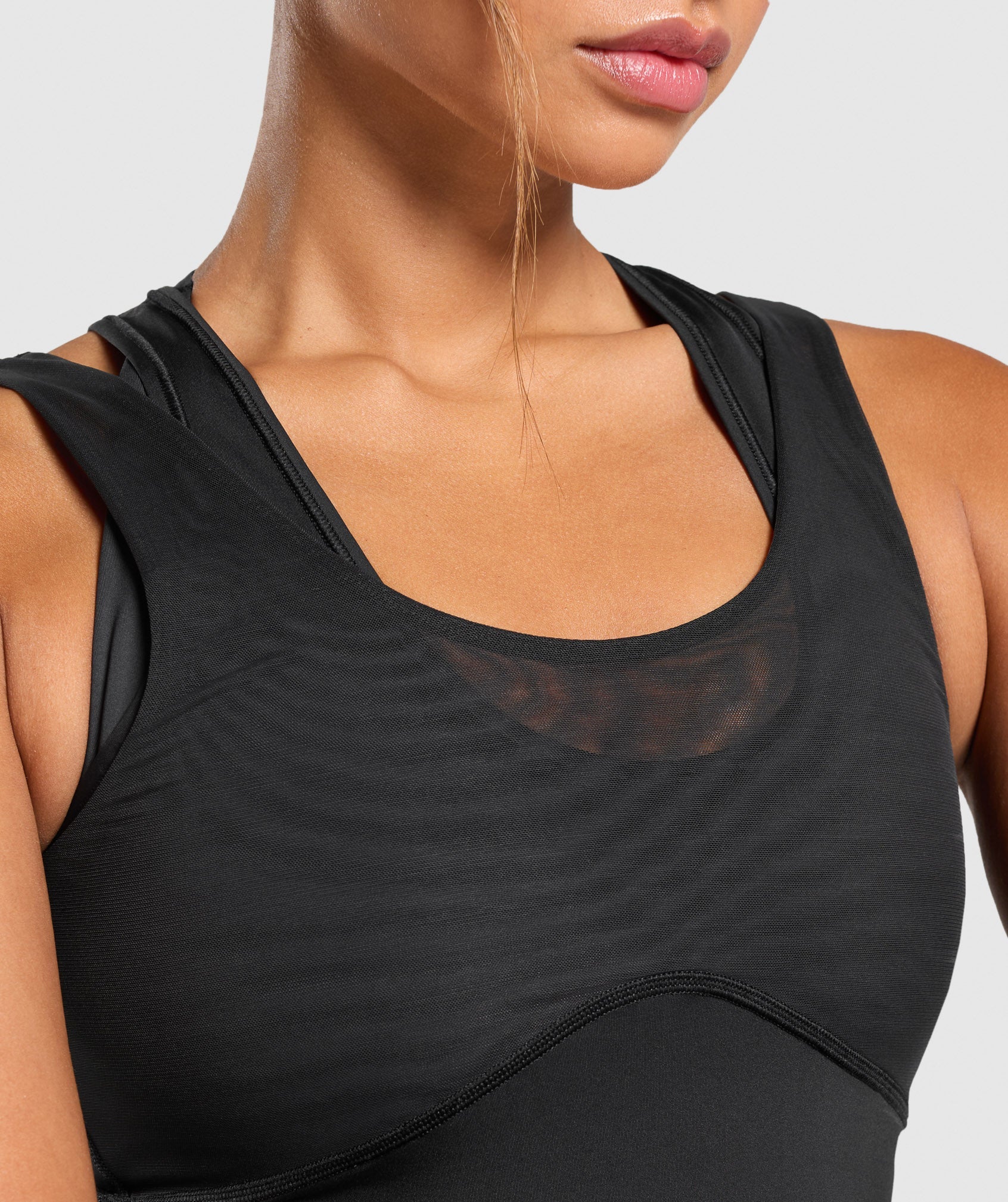 Elevate Tank With Shelf