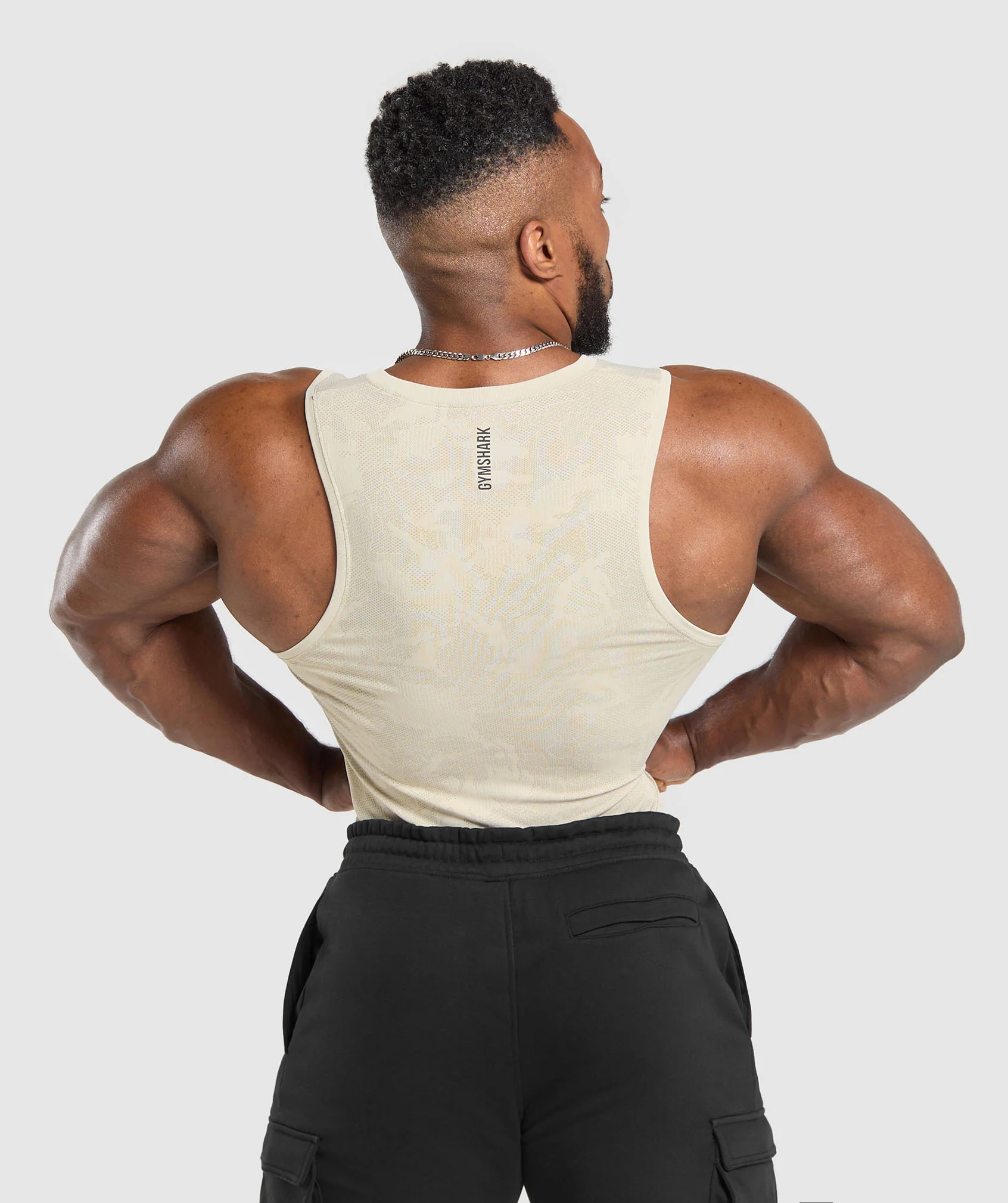Geo Seamless Tank