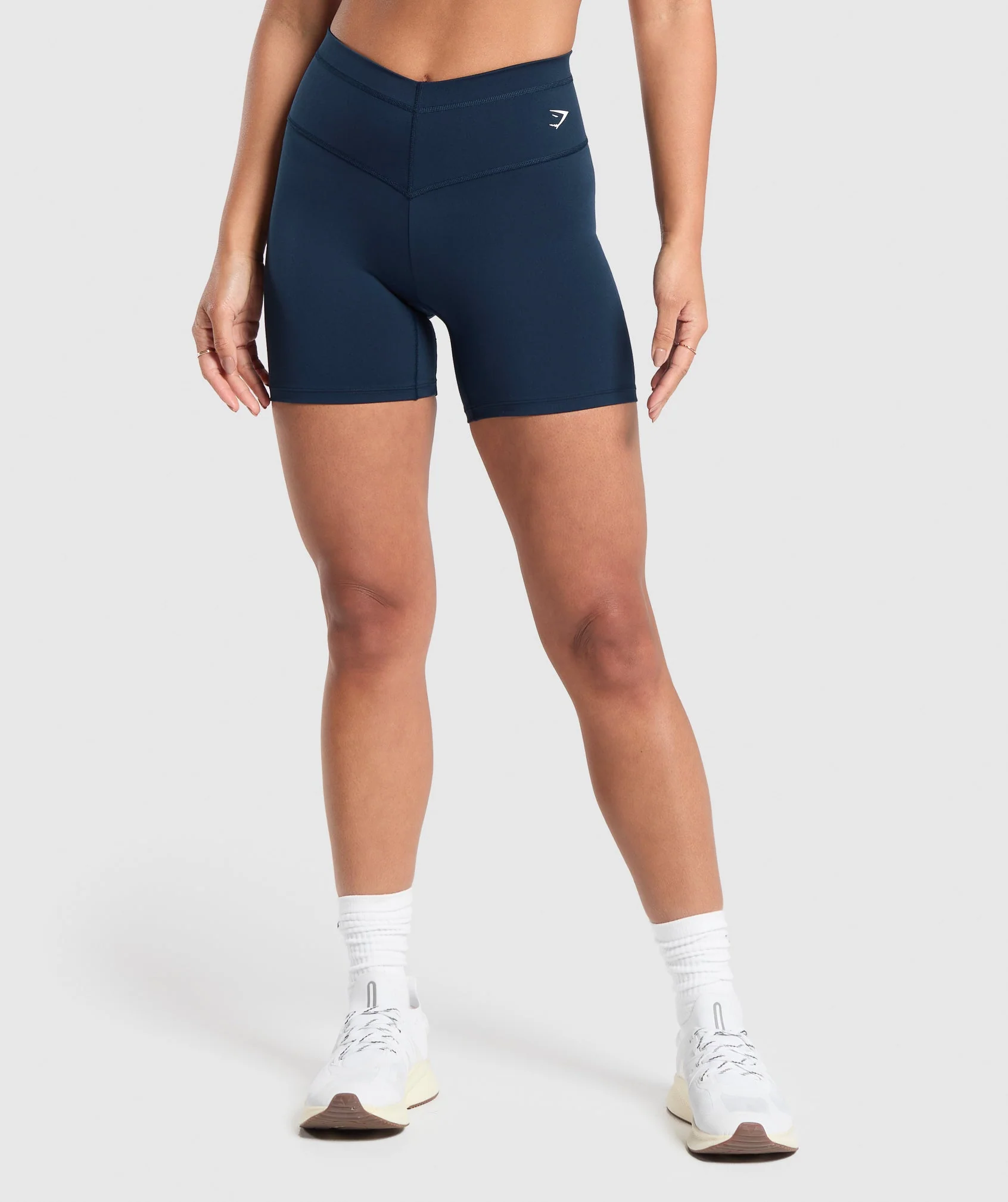 Everyday Front V Waistband Shorts