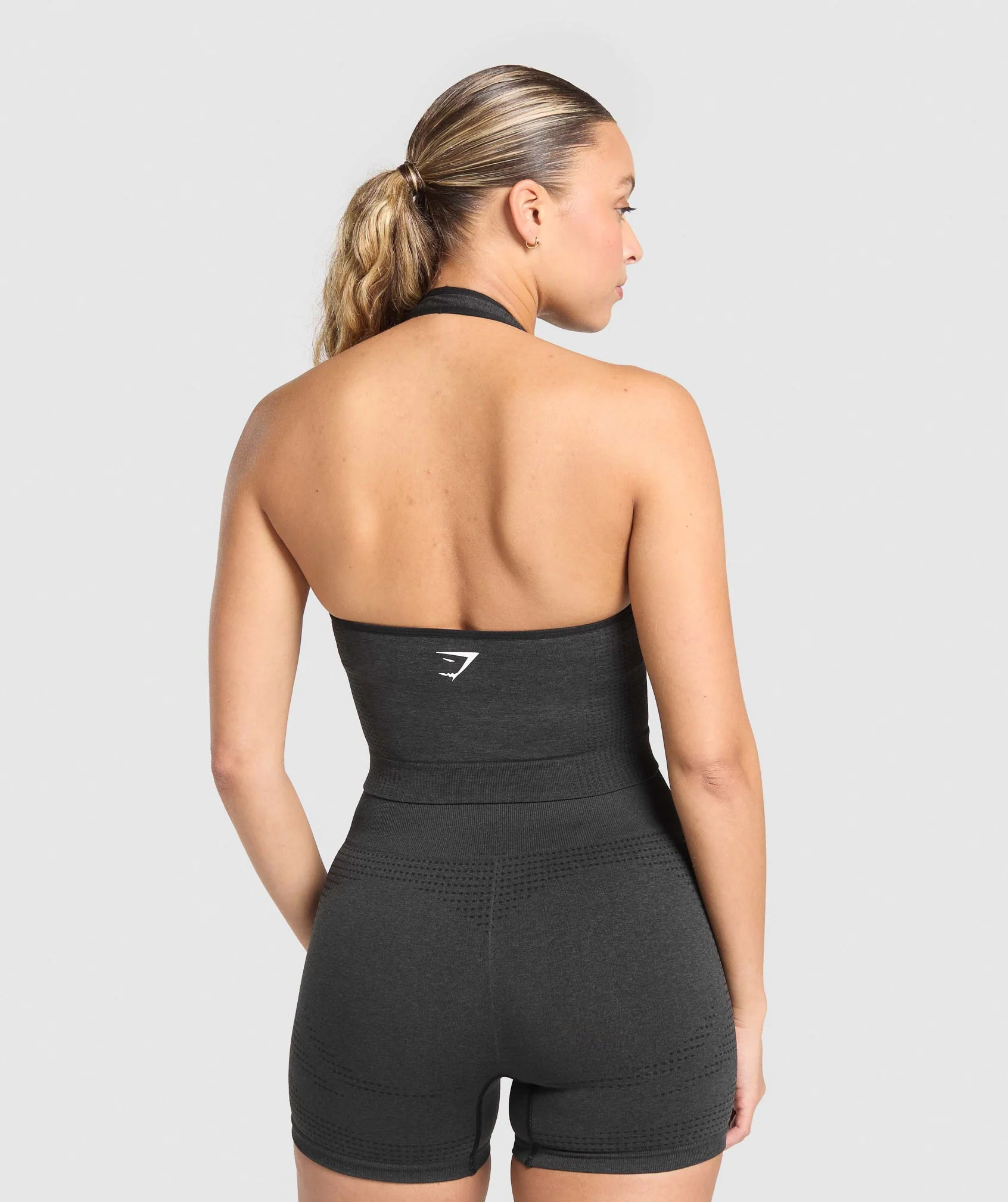 Vital Seamless Halter Neck Tank With Shelf