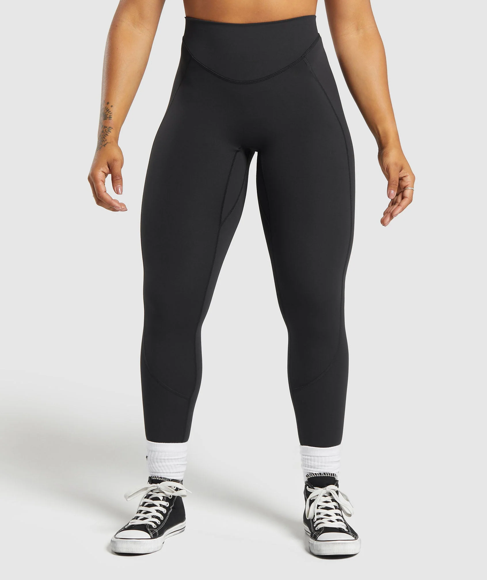 Lifting Dipped Waistband Leggings