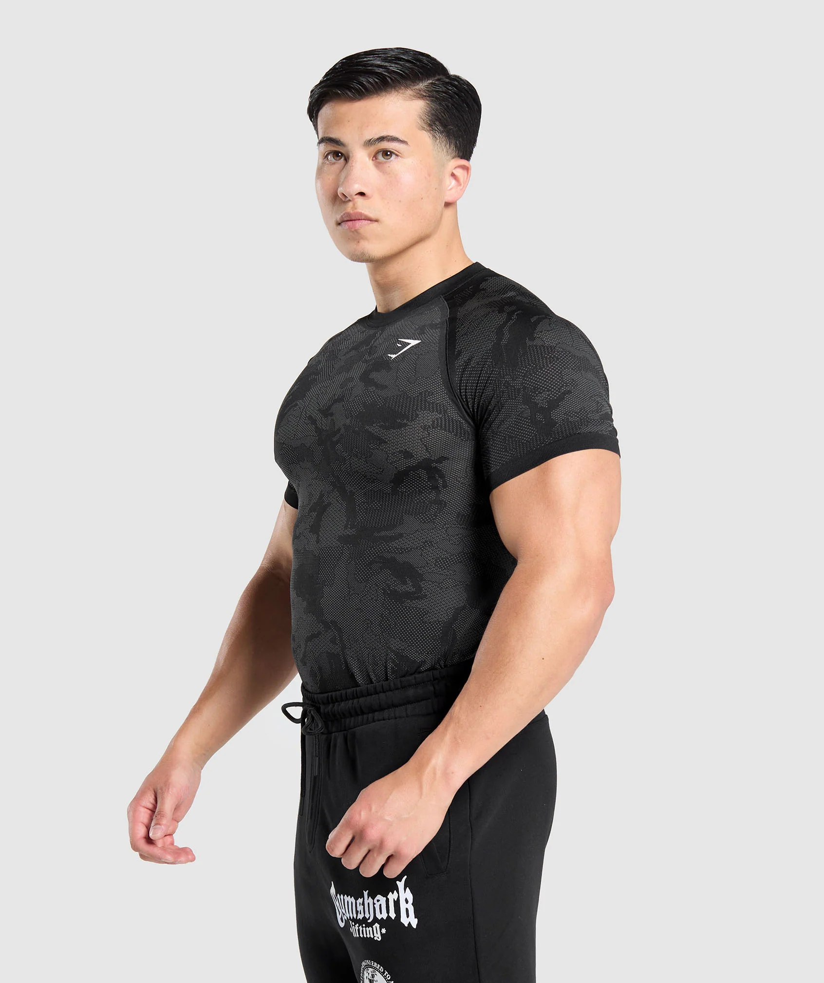 Geo Seamless T-Shirt