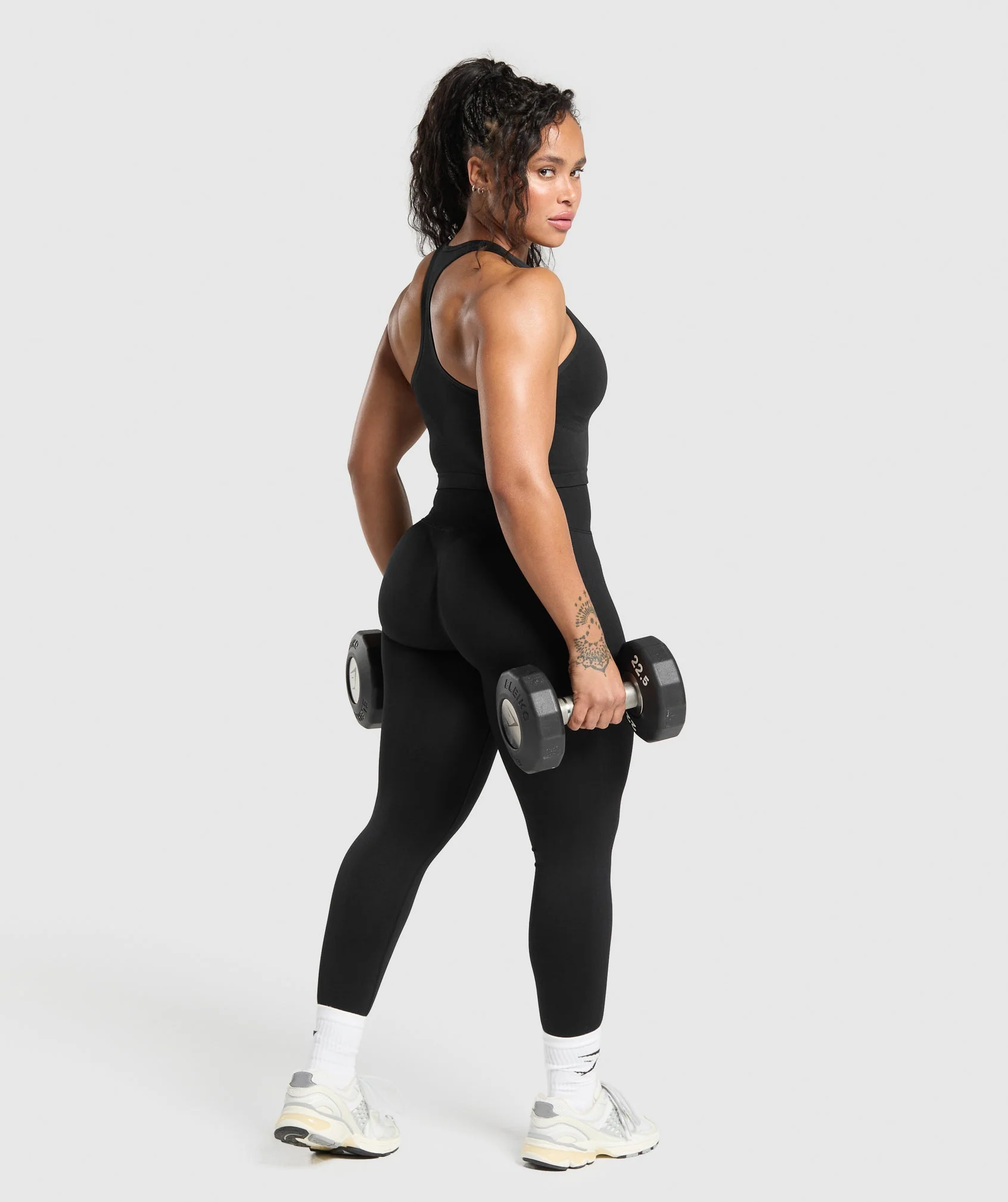 Lift Seamless Midi Tank With Shelf