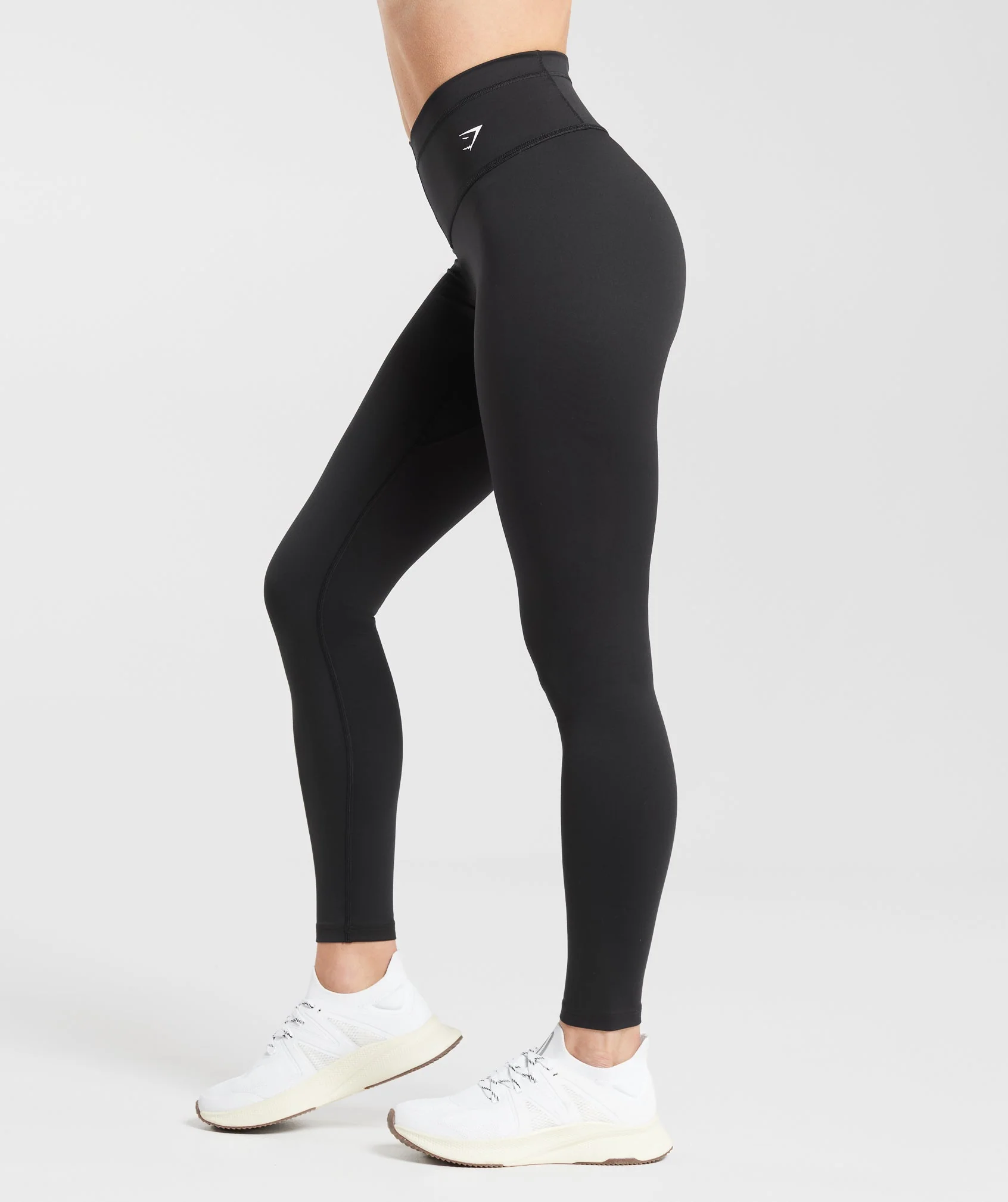 Everyday V Waistband Leggings