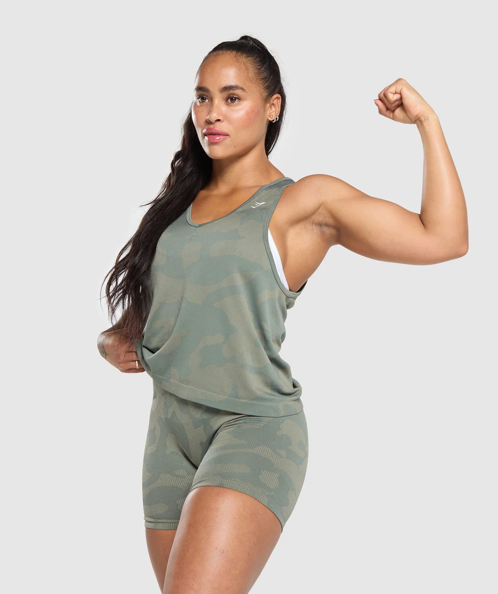 Adapt Camo Seamless Tank