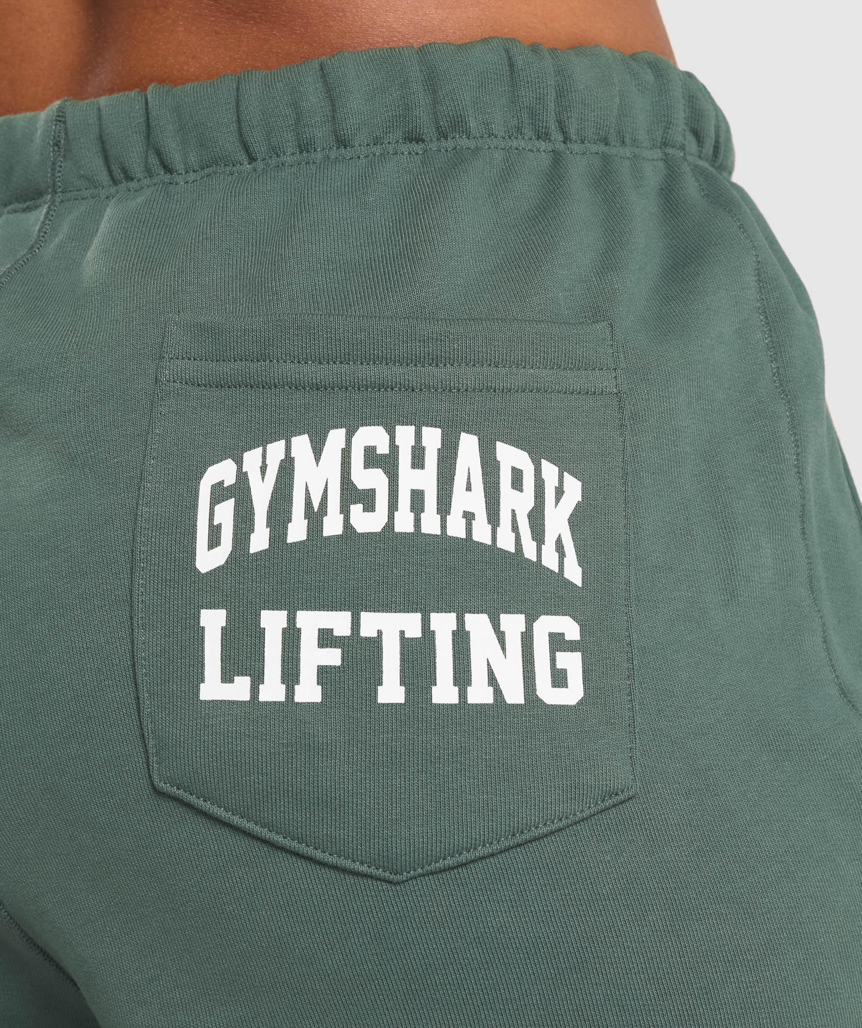 Lifting Graphic Shorts