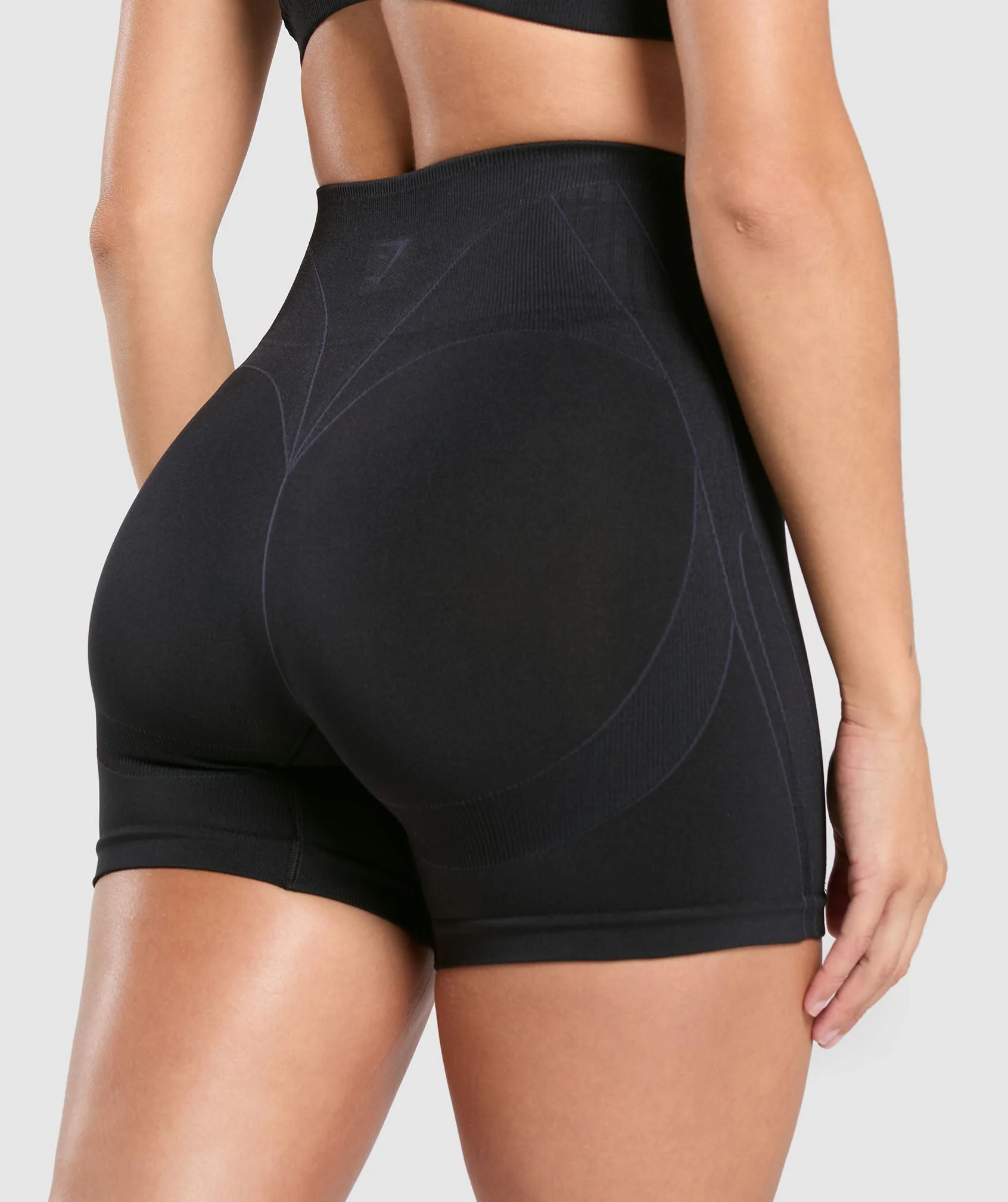 Apex Contrast Shorts