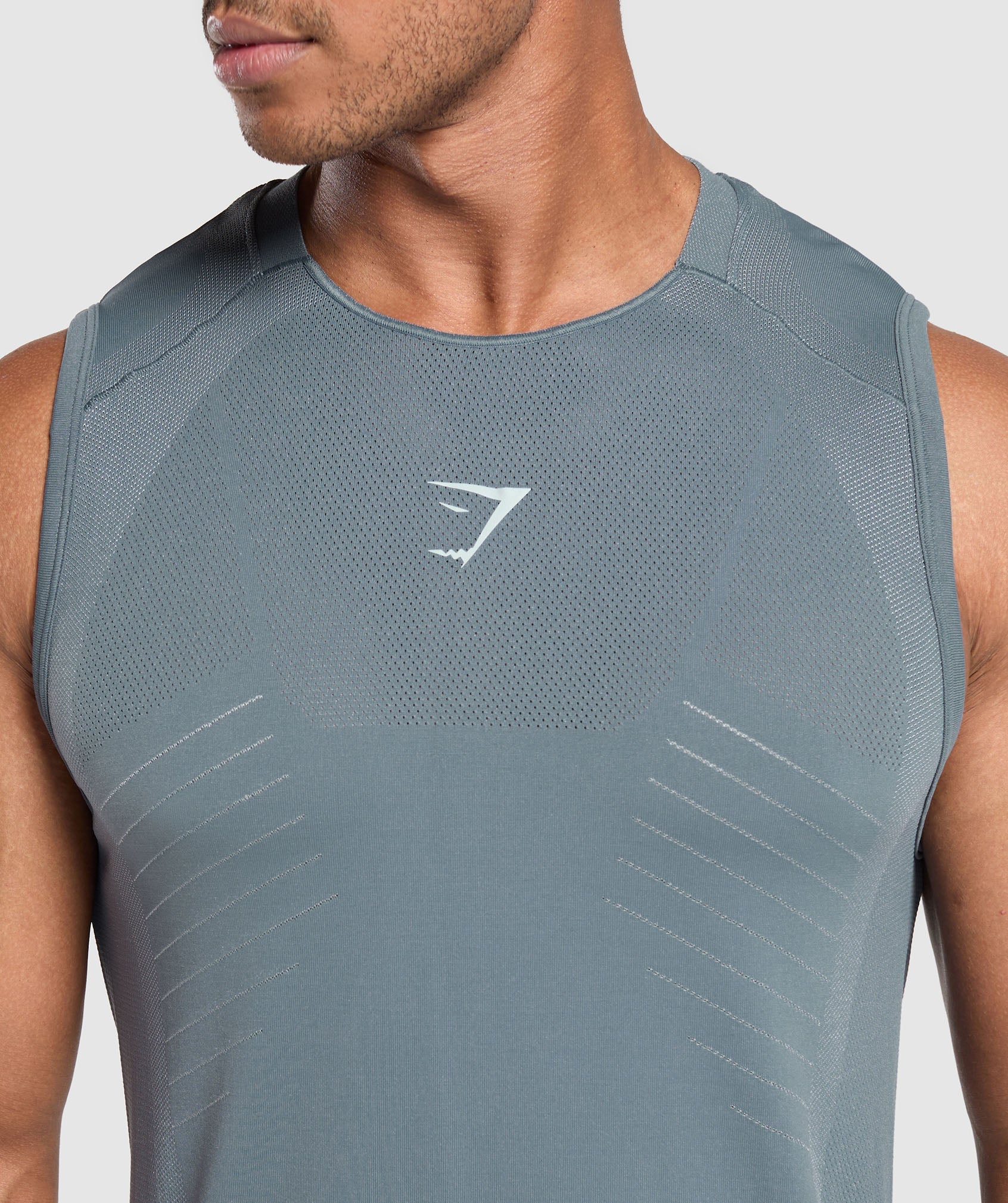 Apex Seamless Tank