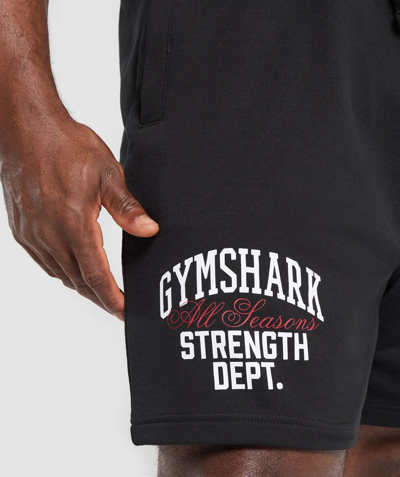 Trophy Graphic Shorts