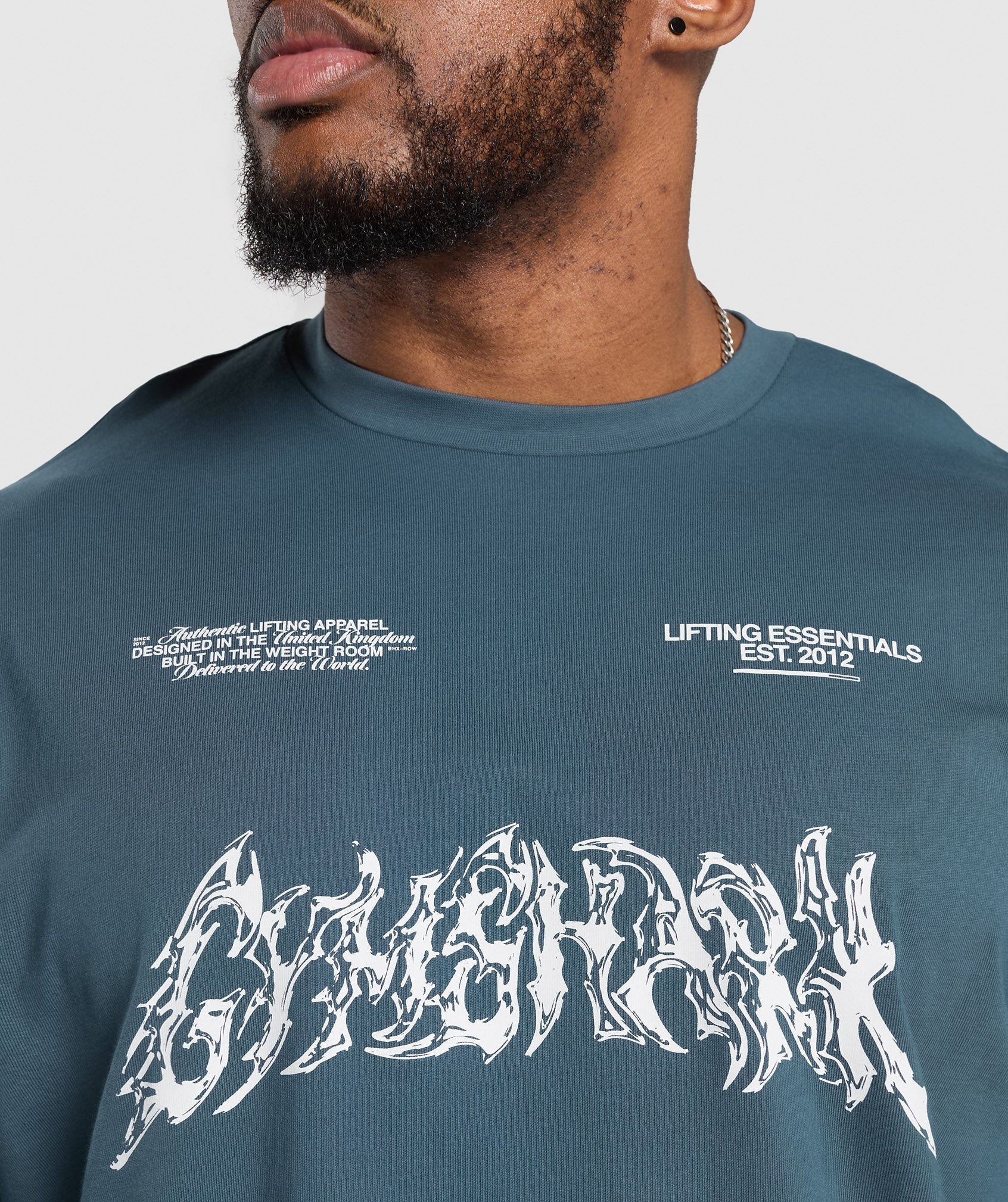 Metal Lifting Graphic Long Sleeve T-Shirt