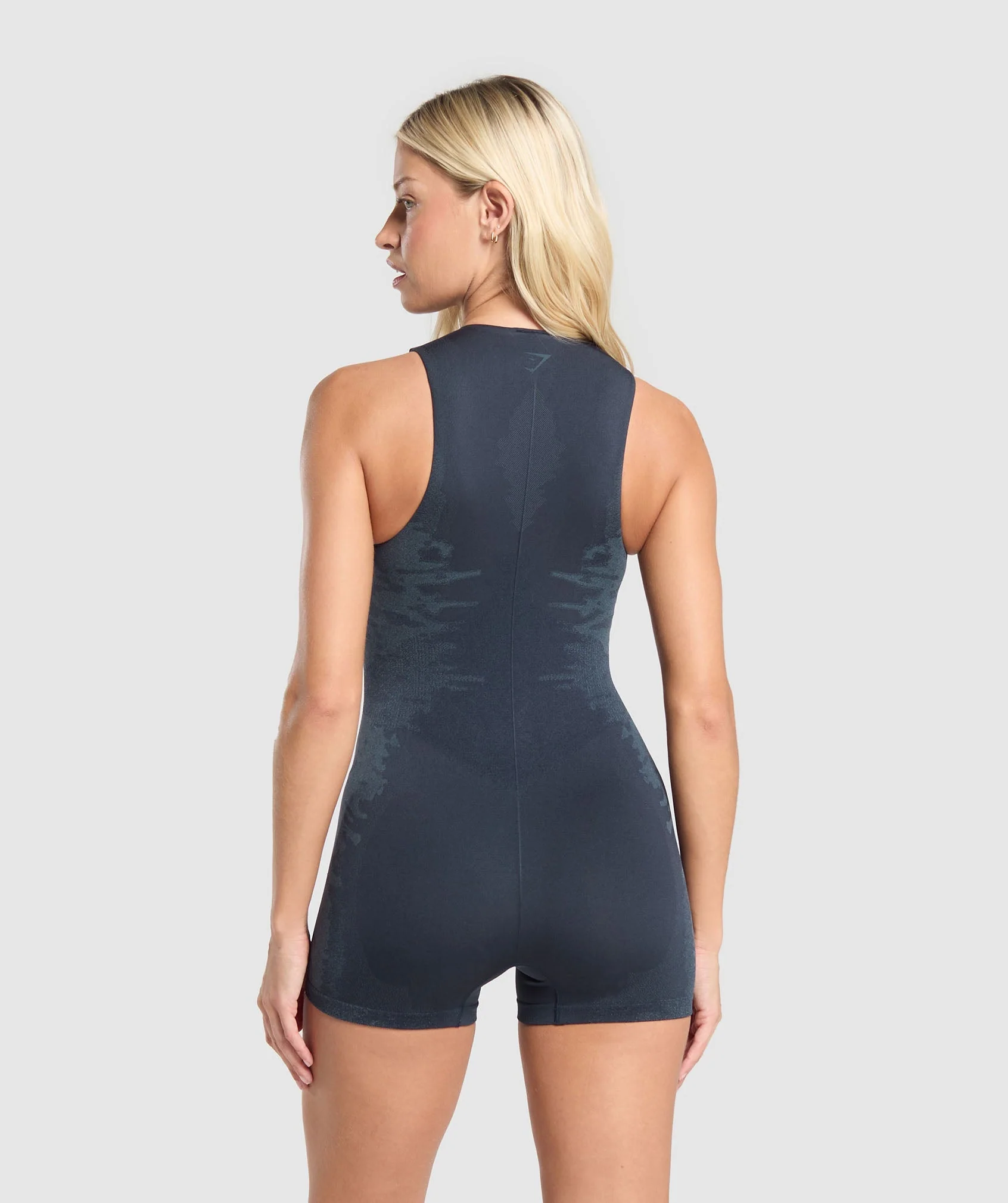 Caged Seamless All In One