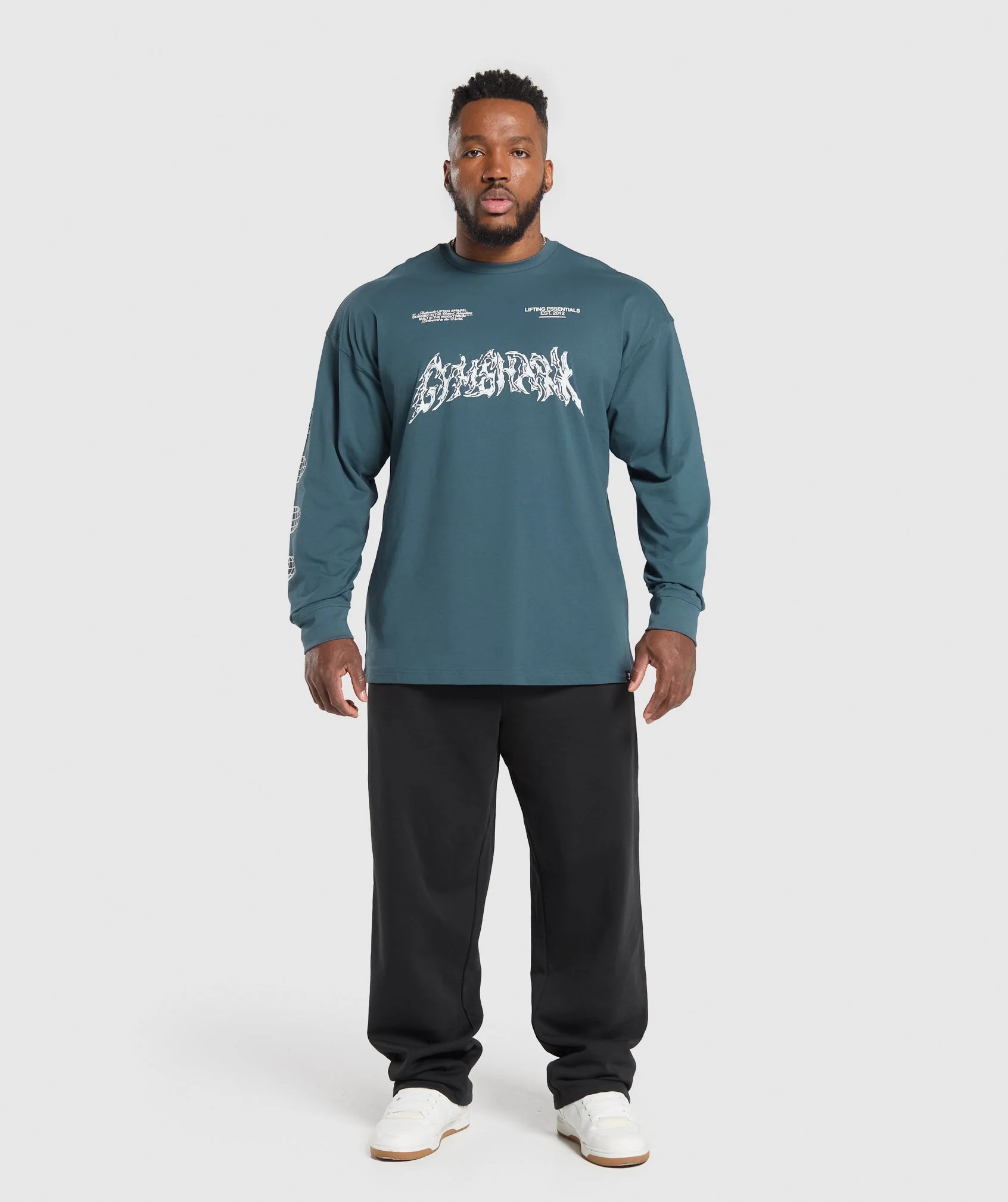 Metal Lifting Graphic Long Sleeve T-Shirt