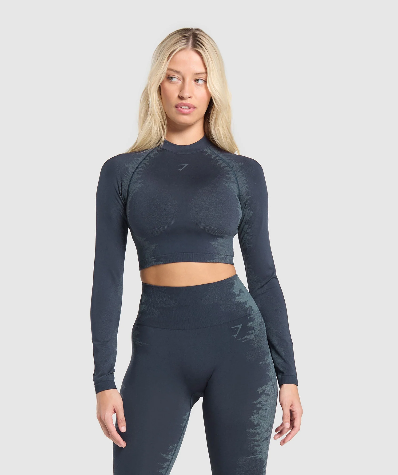 Caged Seamless Long Sleeve Crop Top