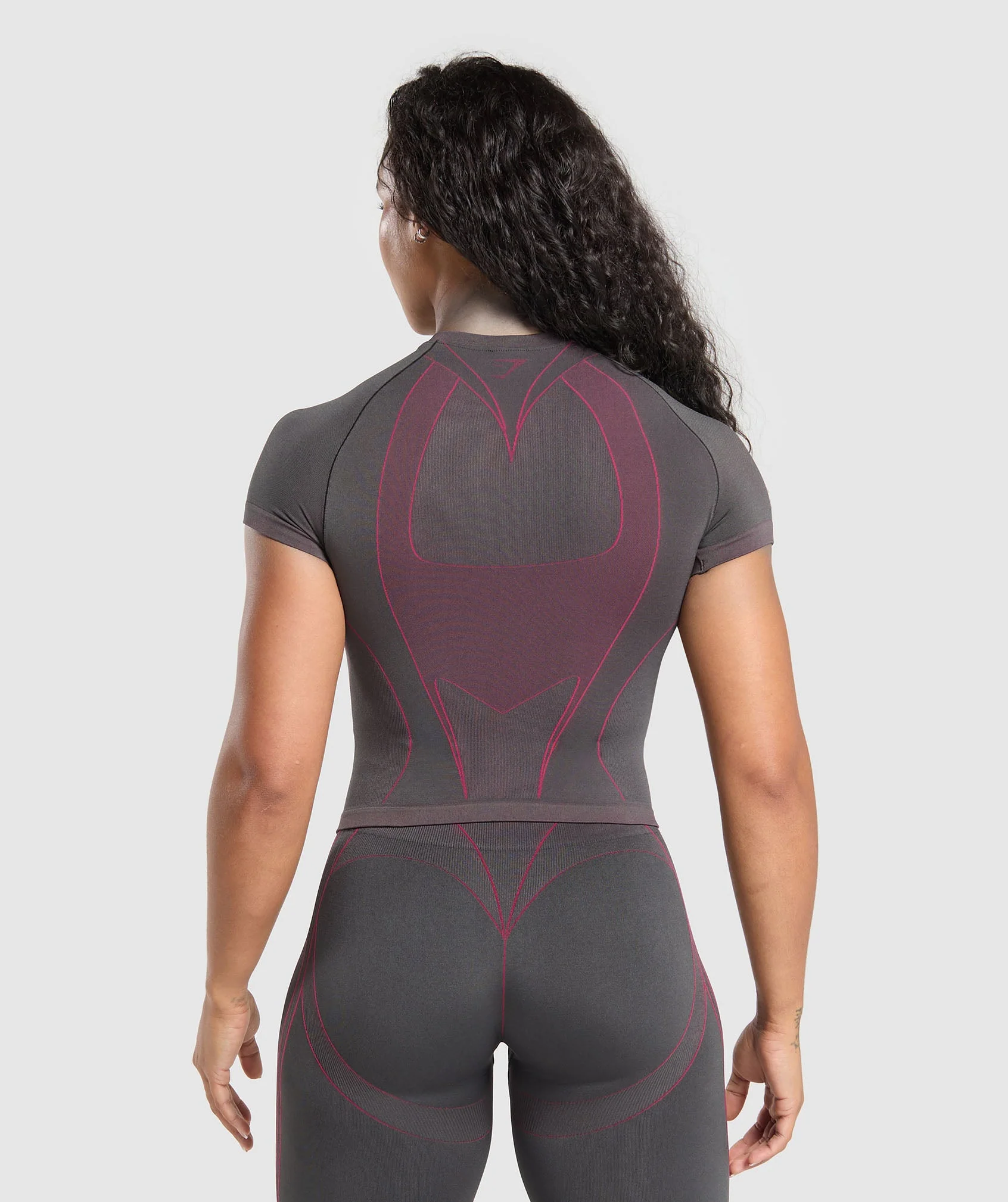 Apex Contrast T-Shirt