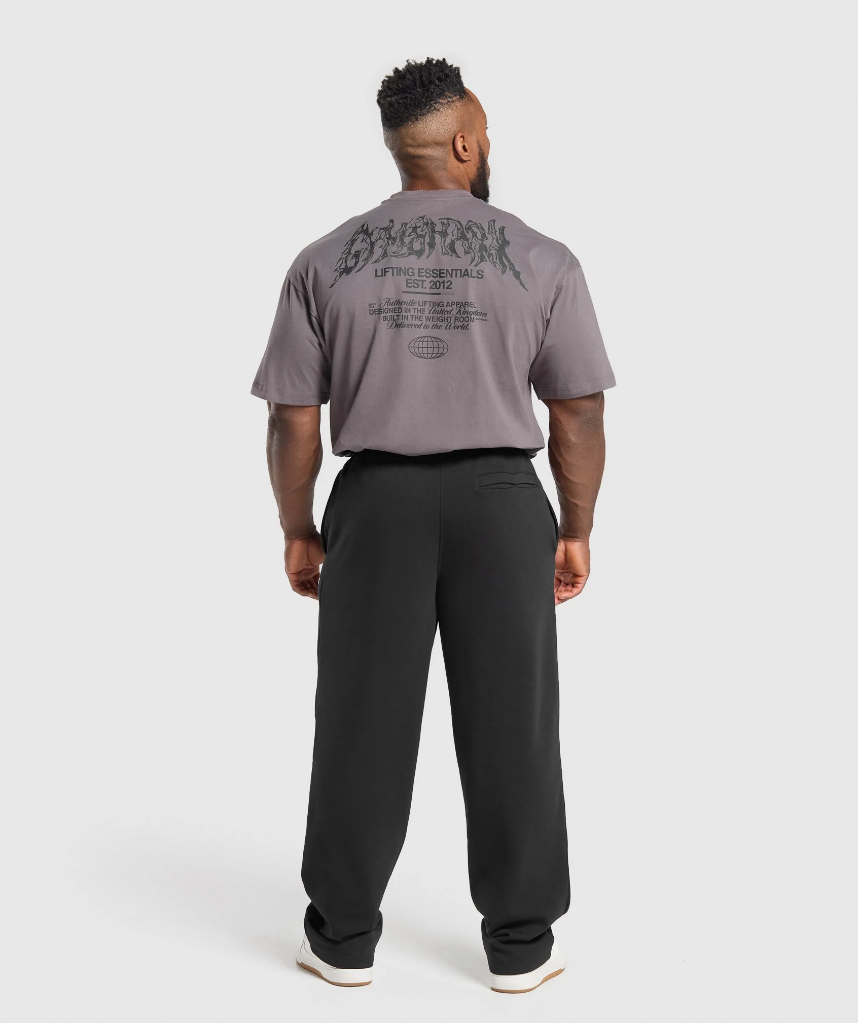 Metal Lifting Graphic T-Shirt