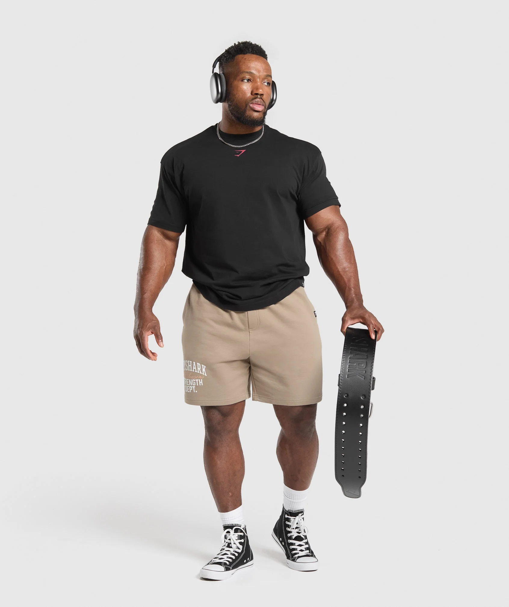 Trophy Graphic Shorts