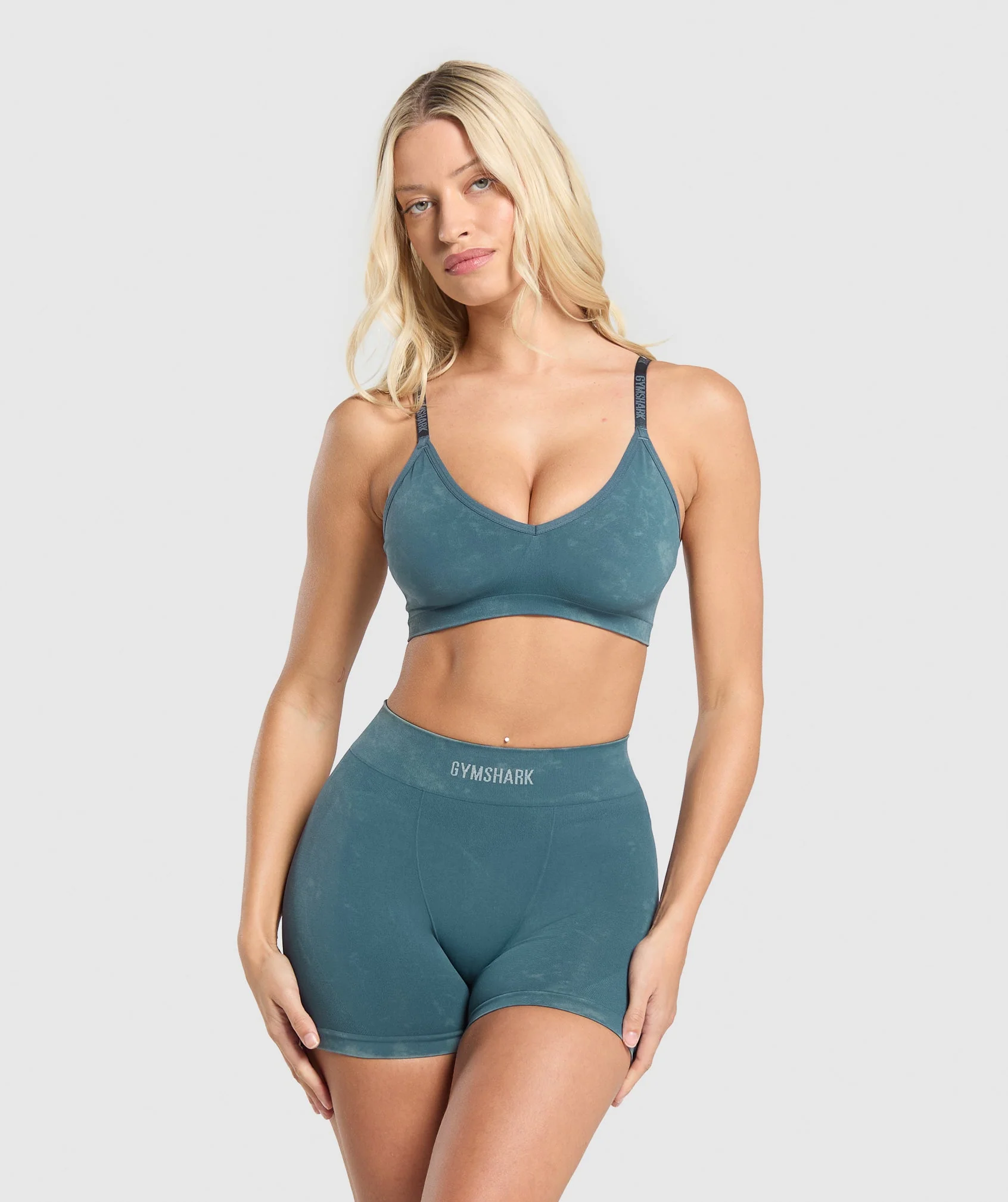 Seamless V Neck Bralette