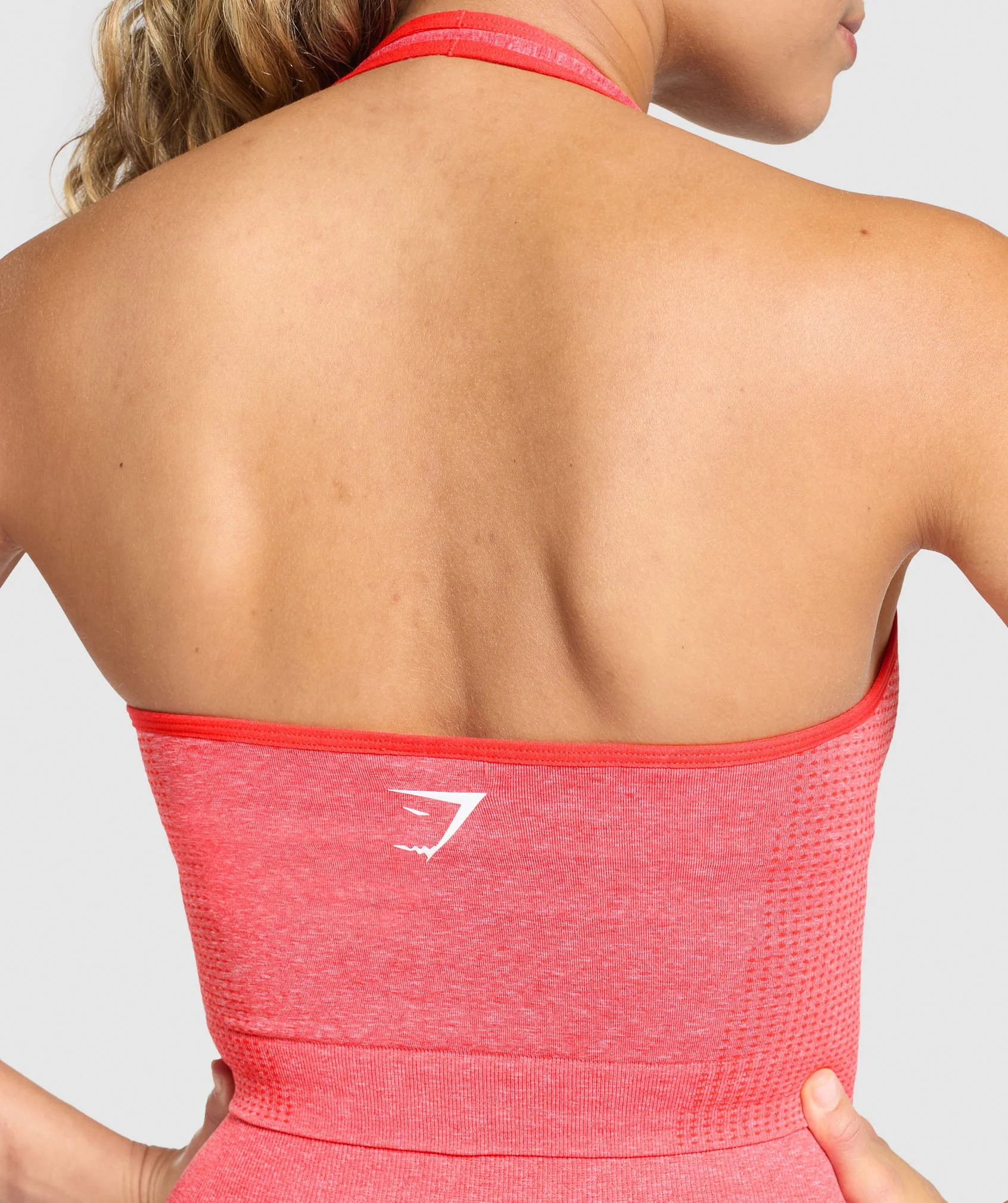 Vital Seamless Halter Neck Tank With Shelf