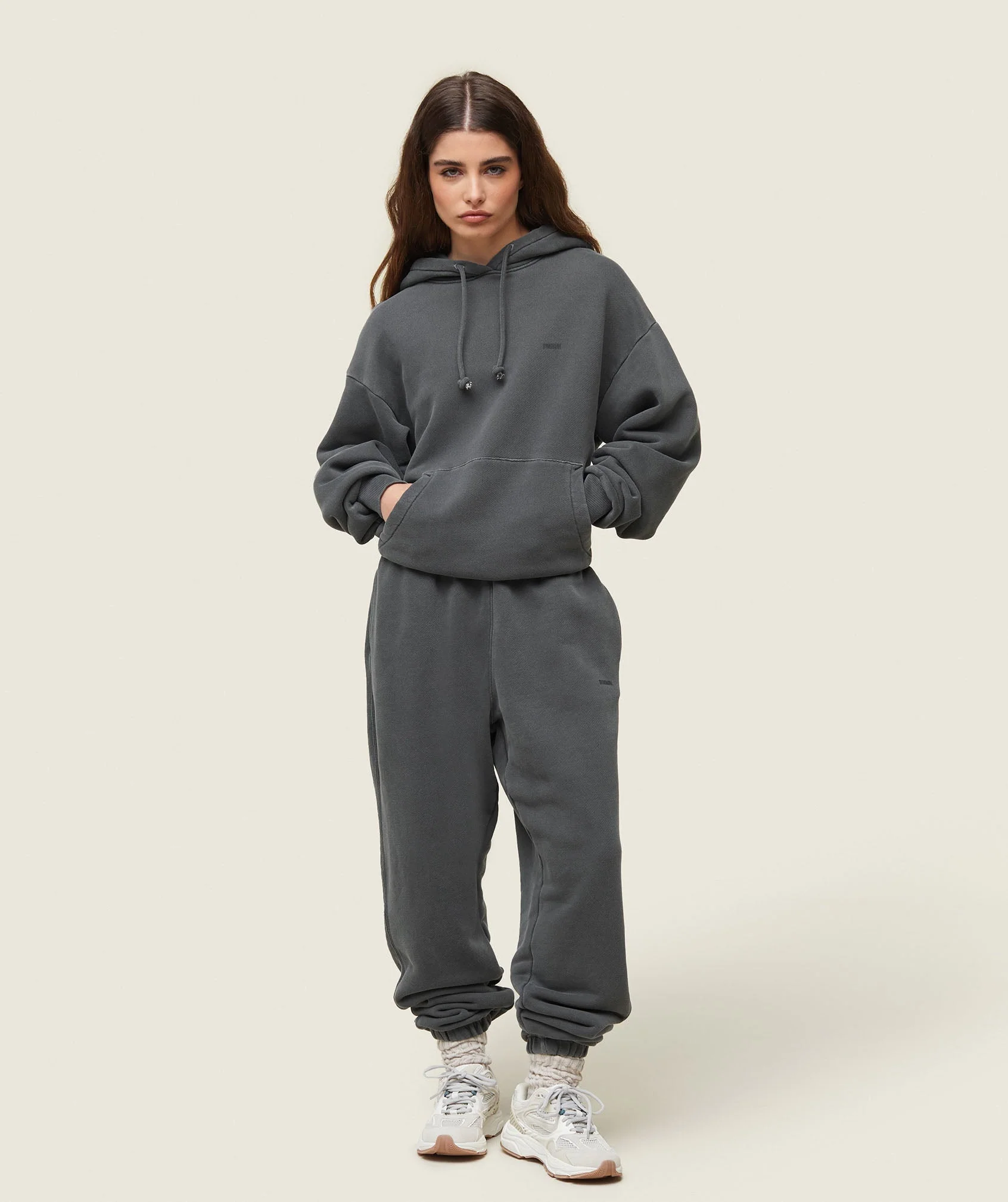 everywear Relaxed Hoodie