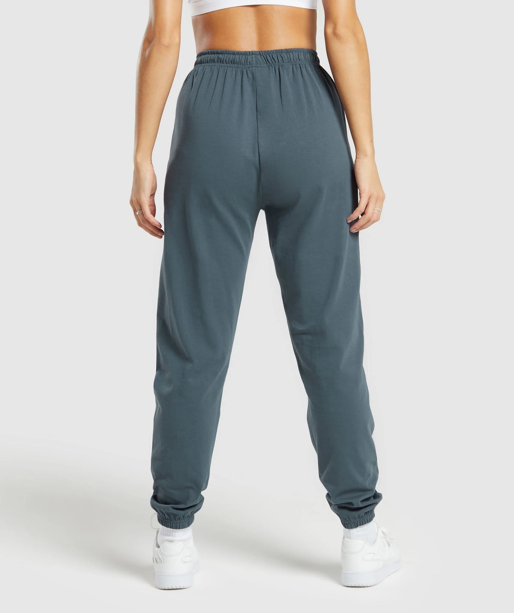 Lifting Lightweight Joggers