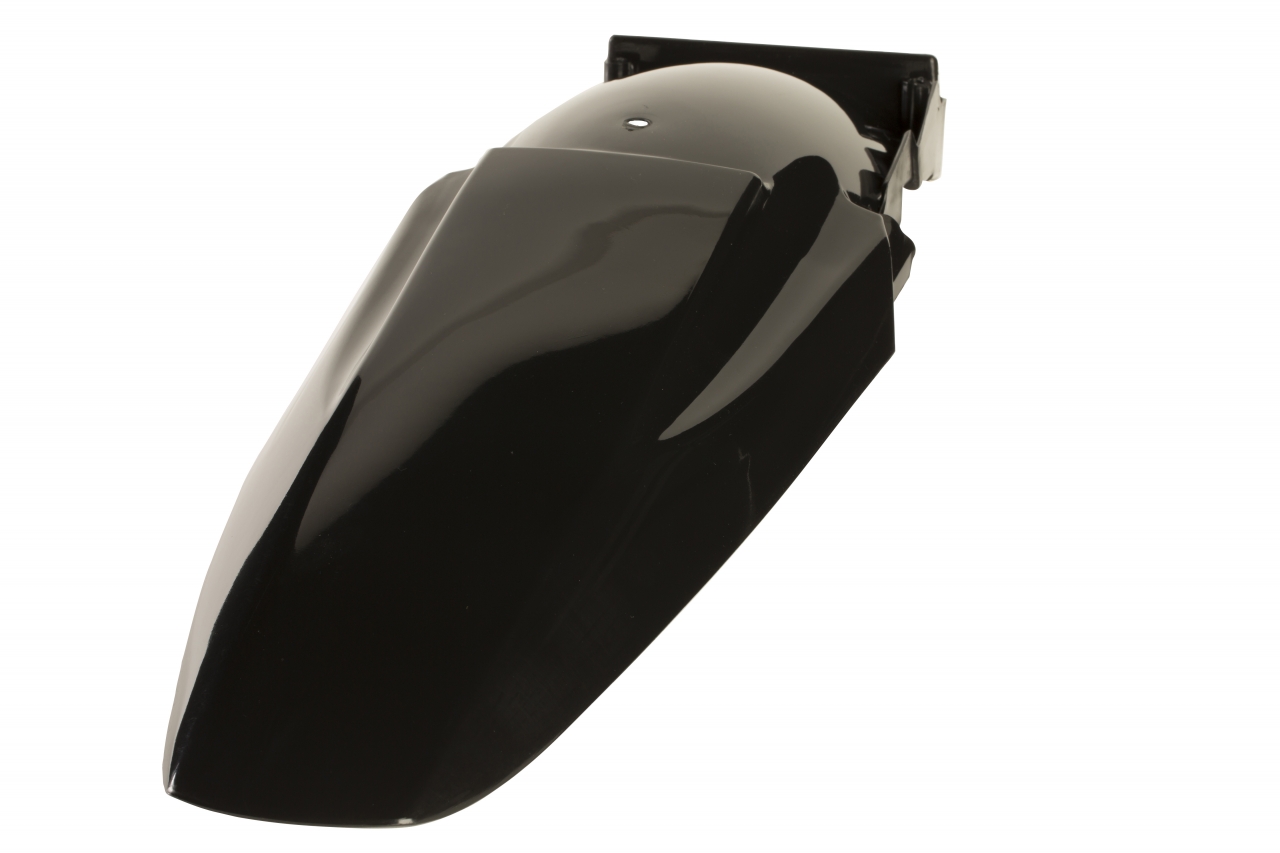 REAR FENDER