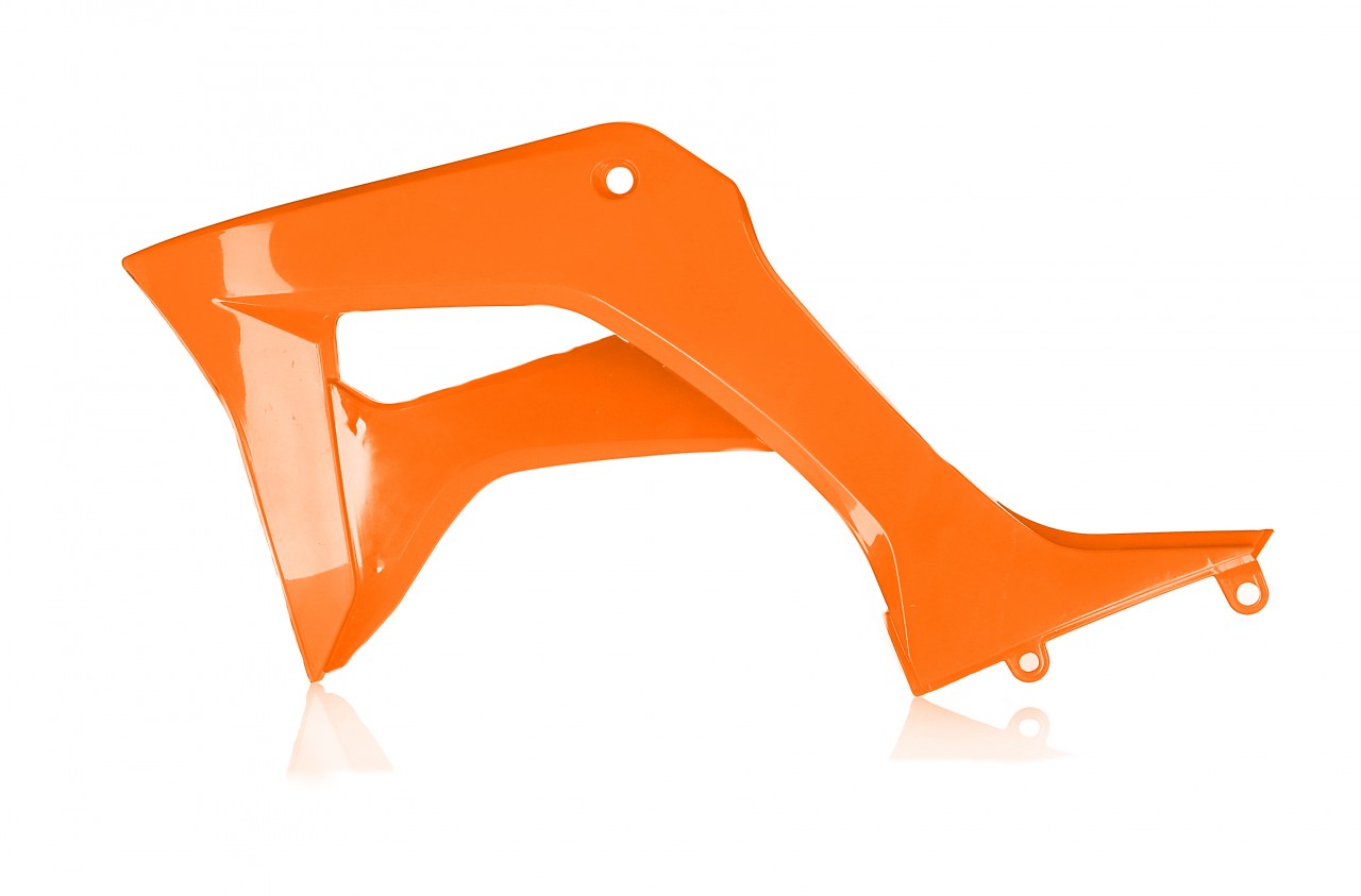 RADIATOR SCOOPS