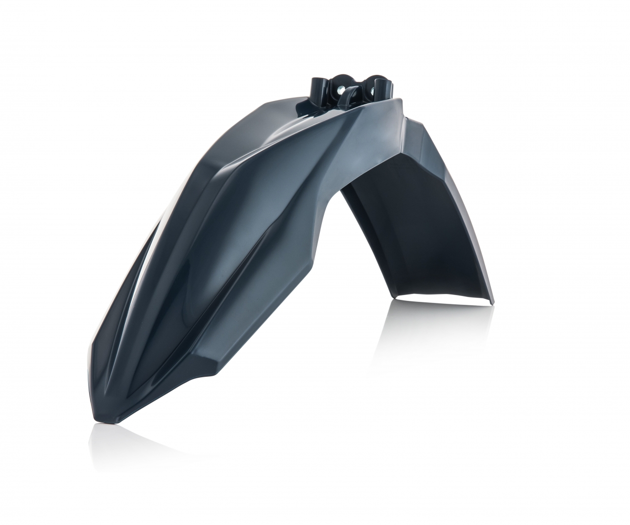 FRONT FENDER