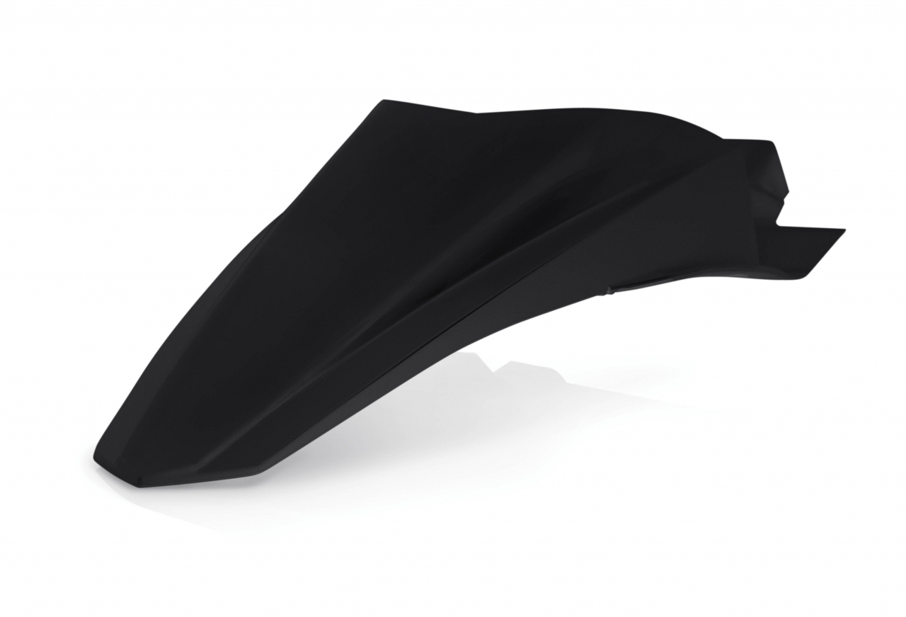 REAR FENDER