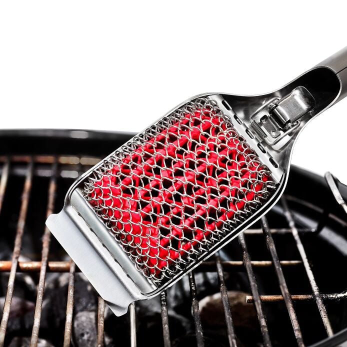 Coiled Grill Brush With Replaceable Head