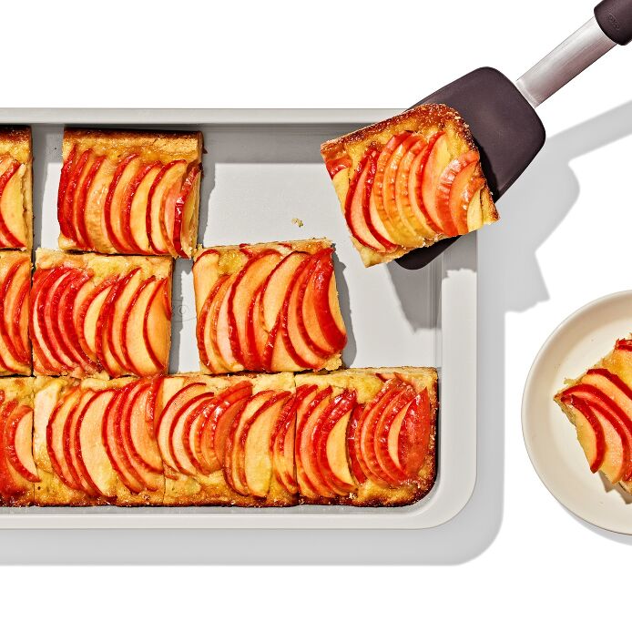 Non-Stick Pro Ceramic Coated Metal Bakeware 9” x 13” Cake Pan – Storm Blue