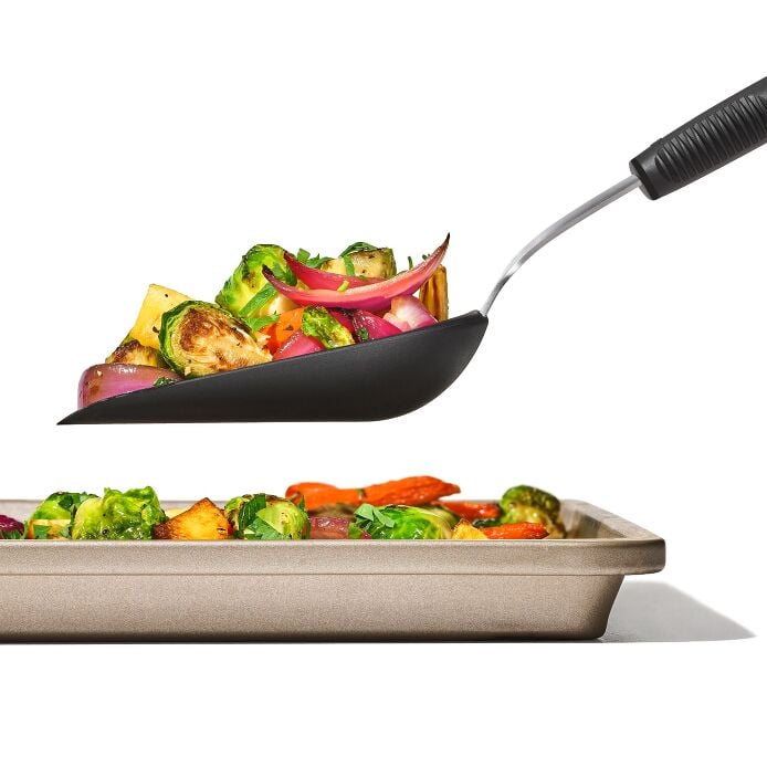 Sheet Pan Scoop
