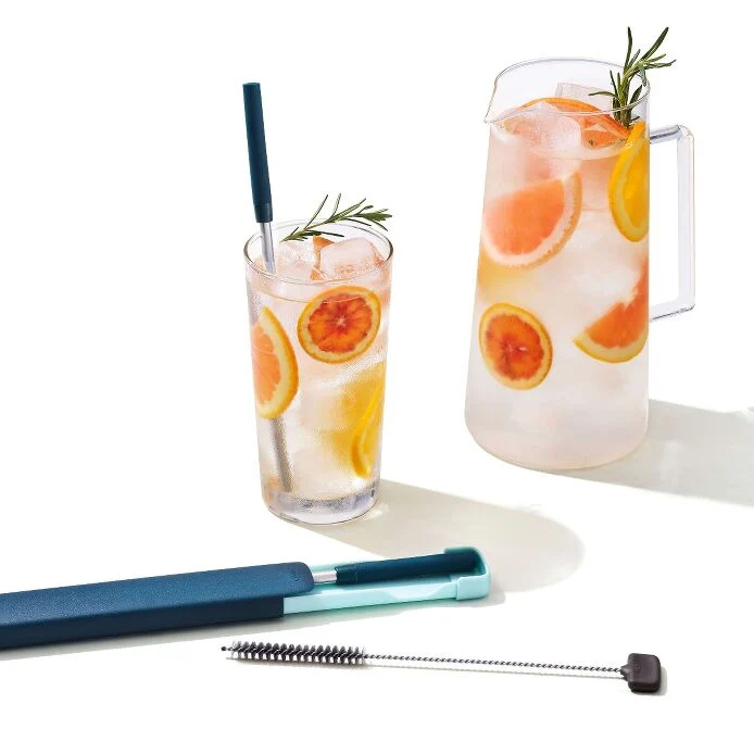 4-Piece Reusable Straw and Brush Set with Case