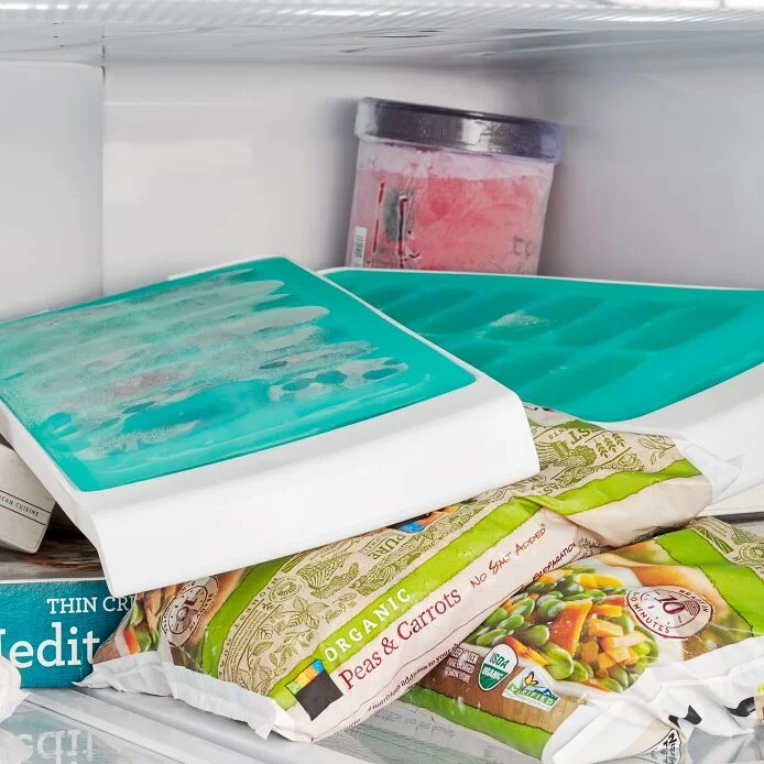 No-Spill Ice Cube Tray - 2 Pack