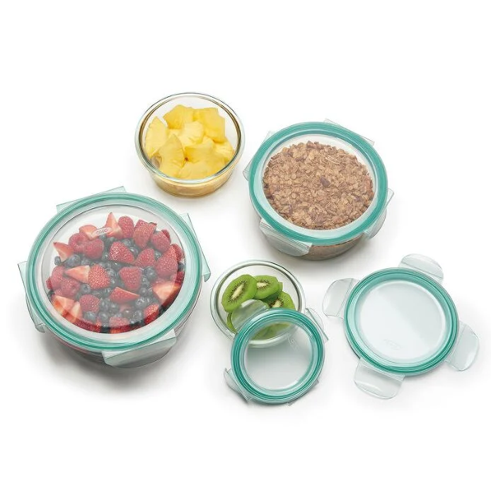 8 Piece SNAP Glass Round Container Set