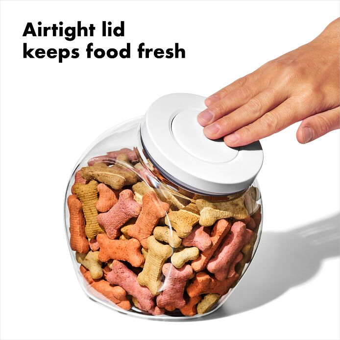 OXO Good Grips Pet POP Container – 30 Qt/2.8 L