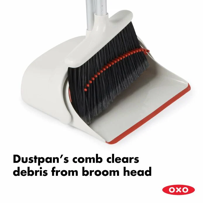 Sweep Set with Extendable Broom