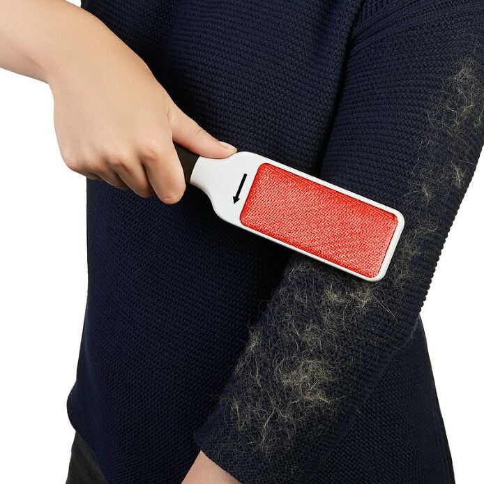 Good Grips Pet Hair Remover Brush | OXO Furlifter