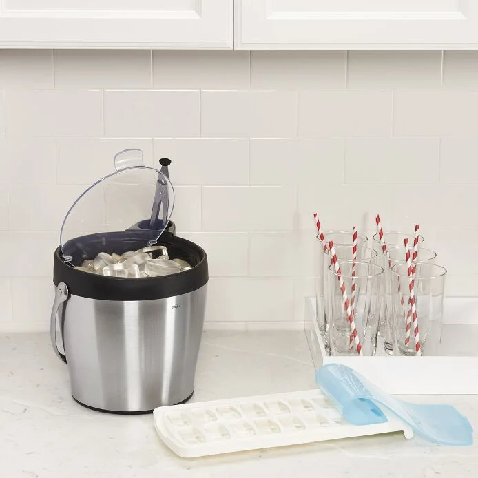 No-Spill Ice Cube Tray