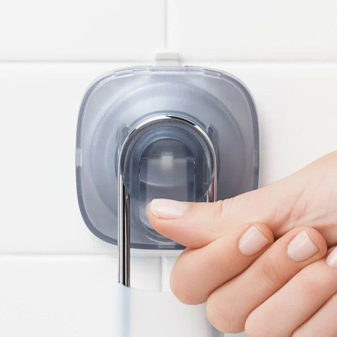 StrongHold™ Suction Fogless Mirror