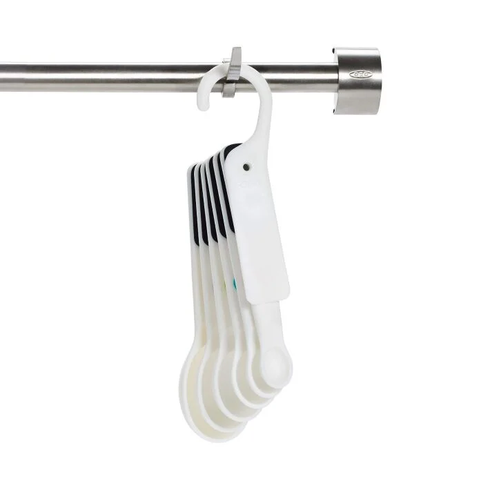 7 Piece Plastic Measuring Spoons - White