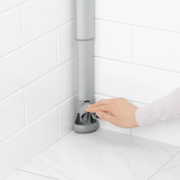 Quick-Extend Aluminum Pole Caddy